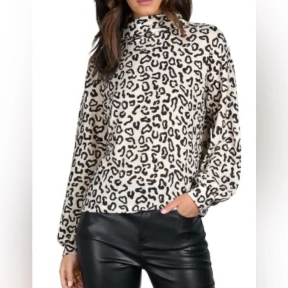 Santuary Klara Turtleneck Leopard Print Sweater XS